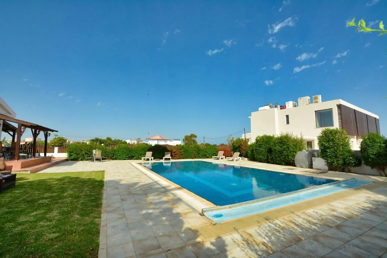 Villa Mia Ajía Nápa