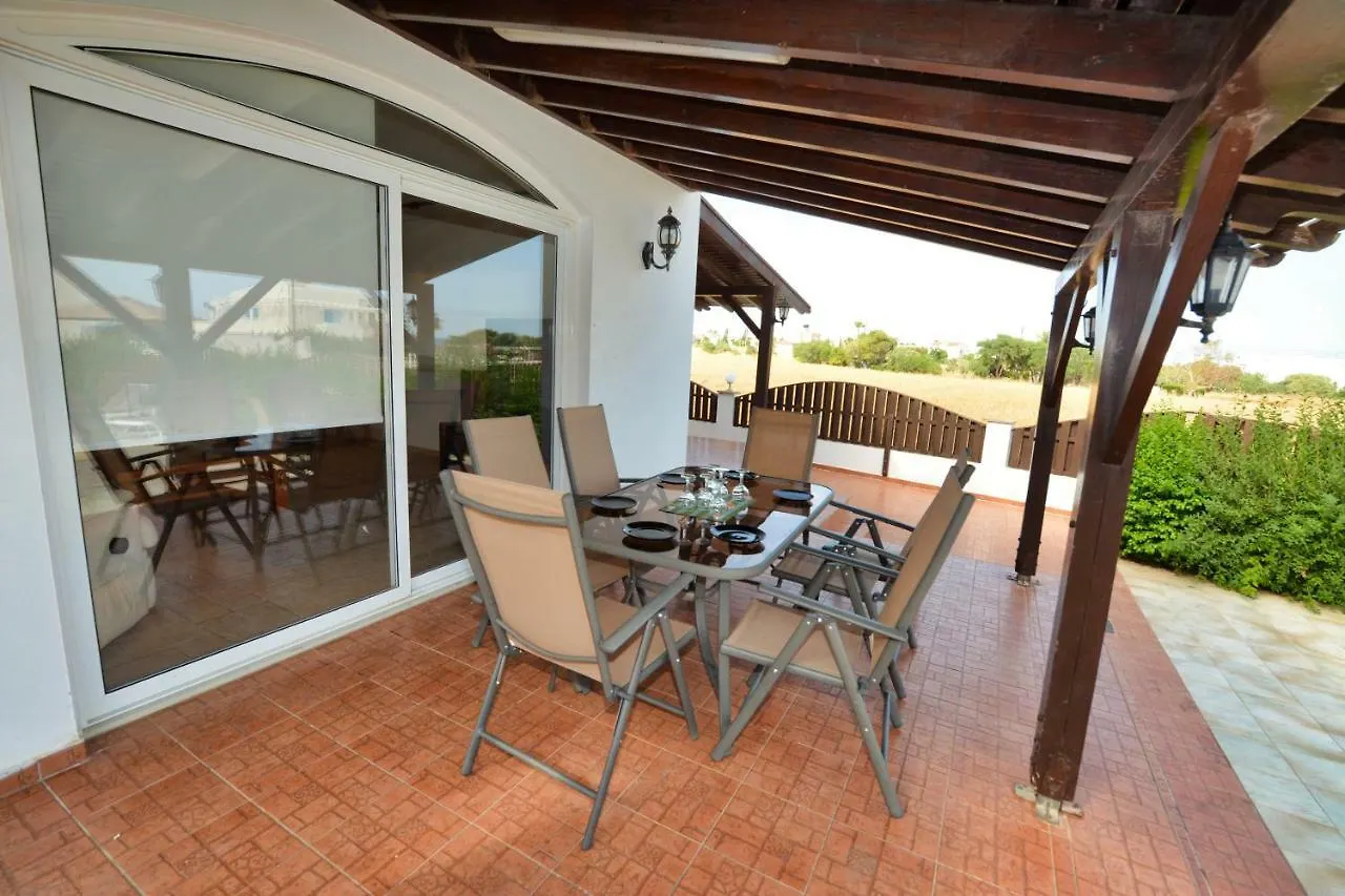 Villa Mia Ajía Nápa 0*,  Ciprus