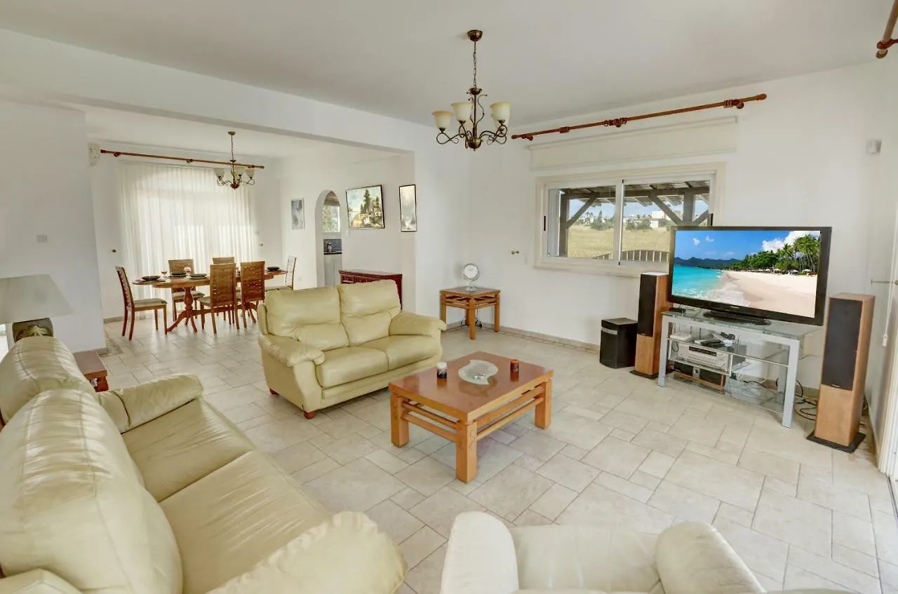 Villa Mia Ajía Nápa